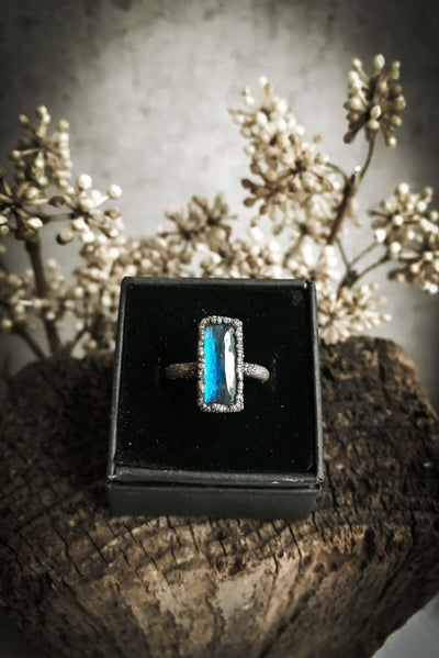 Labradorite Ring with blue Rainbow Moonstone (Blue Labradorite)